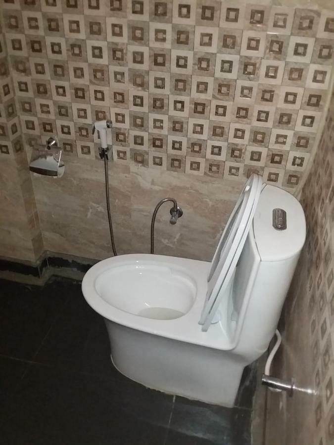 Hotel Nikunj Ashram Vrindāvan Esterno foto